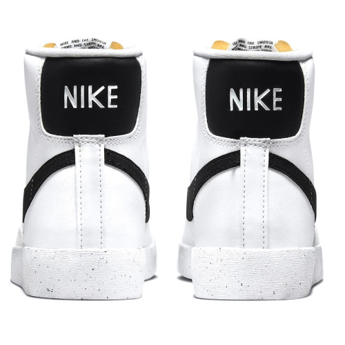 Кроссовки женские Nike Blazer Mid '77 Next Nature DO1344-101