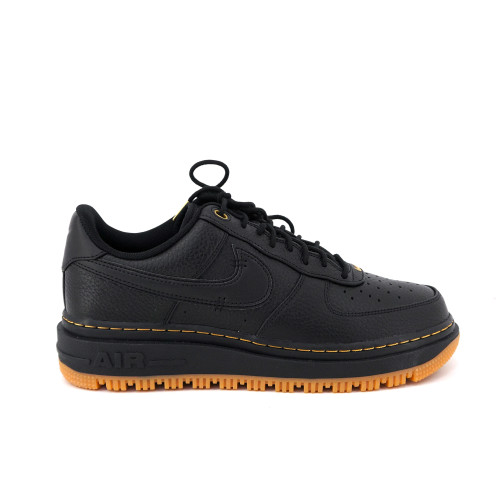 Кроссовки мужские Nike Air Force 1 Luxe DB4109-001